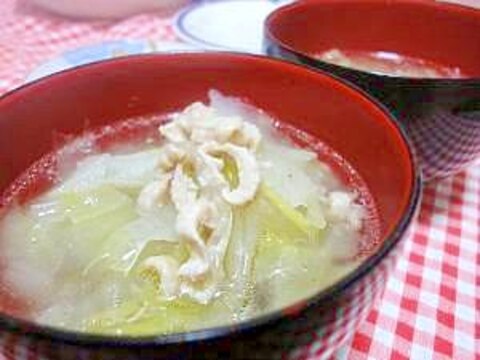 蒸し鶏レシピ♪うまみたっぷり白菜と春雨のスープ